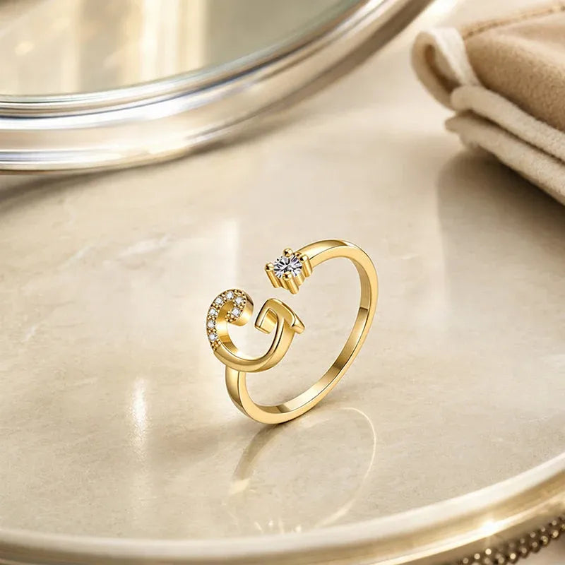 ⏰Offerta a tempo limitato💍Anello regolabile con iniziale scintillante da donna